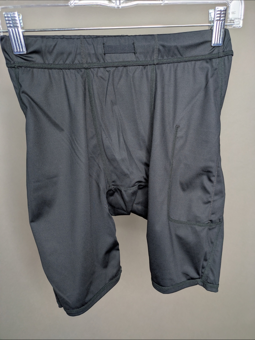 Fabletics Baseline Performance Shorts - Picture 6 of 8